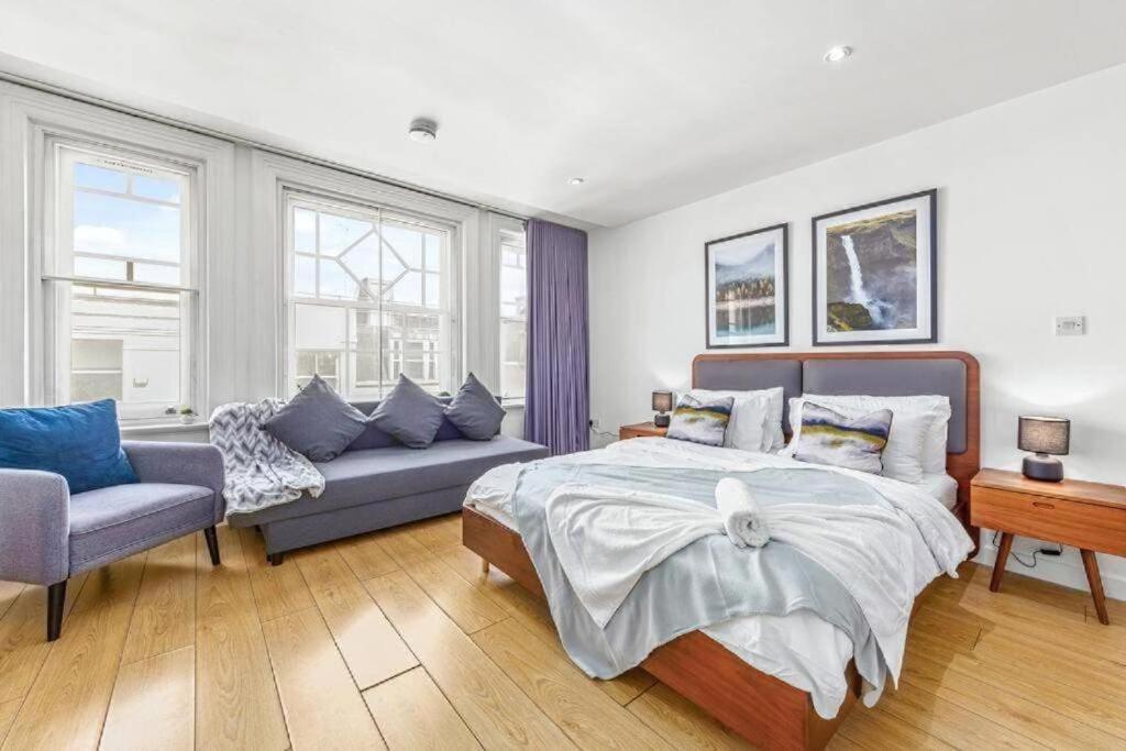 1 Bedroom Flat Piccadilly Sleep 7 In London Vr10 Buitenkant foto